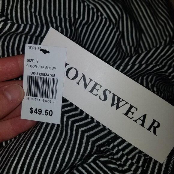 NWT Joneswear Black White Striped Top Size Small 3/4 Sleeve Retail $50 - Picture 7 of 8